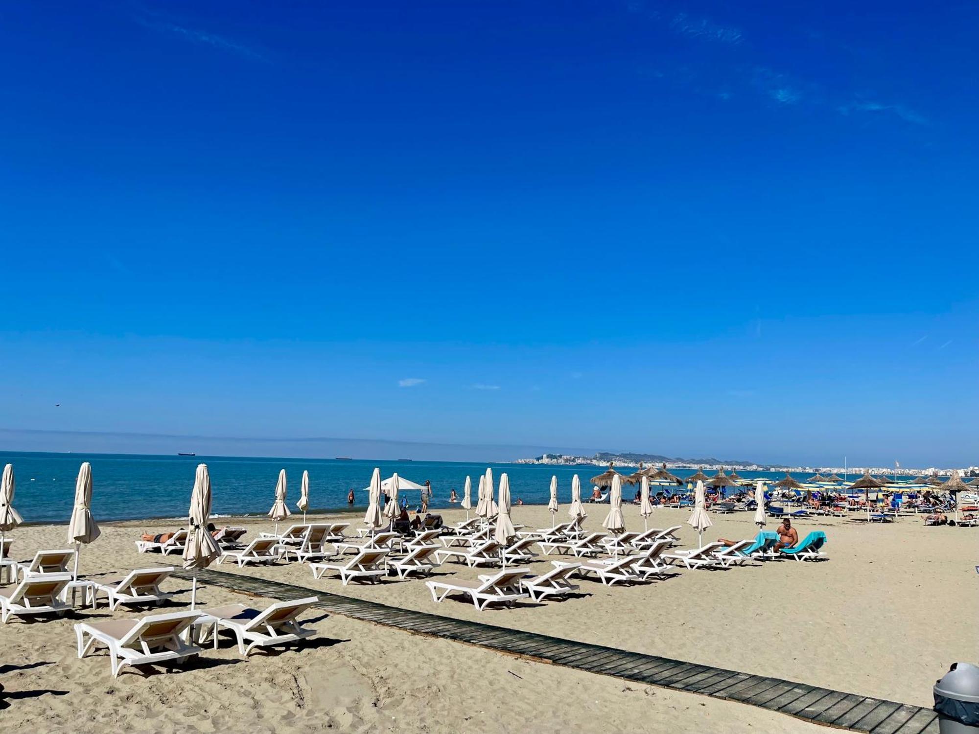 Beach Apartment Durrës Exterior foto